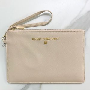 Simply Southern Clutch